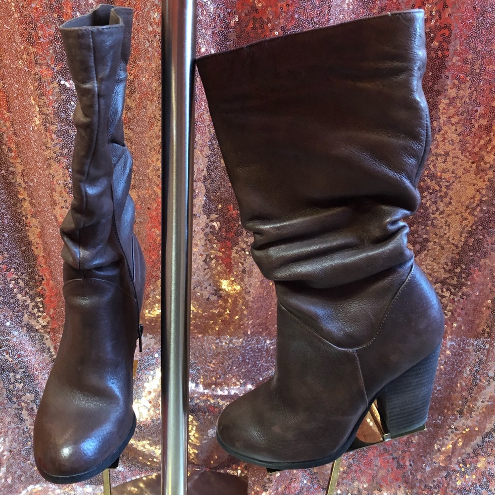 Slouch Cognac Boots